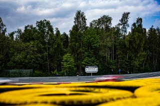 Race 1
