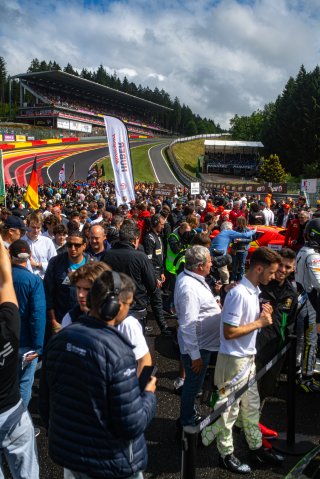 Ambiance, Grid Walk, Race
