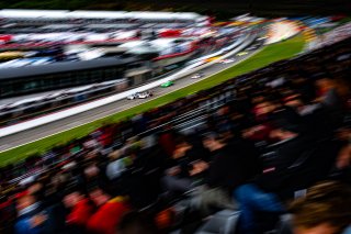 Ambiance, Race
