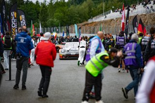 #44 - CLRT - Steven PALETTE - Clément MATEU - Frederic MAKOWIECKI - Hugo CHEVALIER - Porsche 911 GT3 R (992) - BRONZE, Ambiance, CrowdStrike 24 Hours of Spa, Grid Walk, Race
