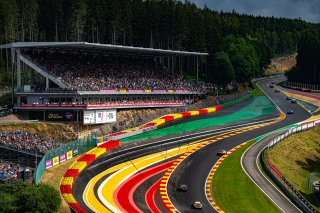 Ambiance, Race
