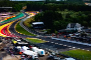 Ambiance, Race
