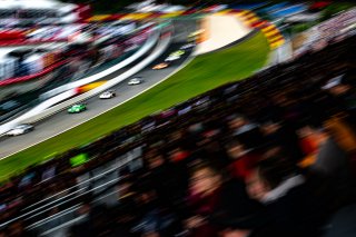 Ambiance, Race
