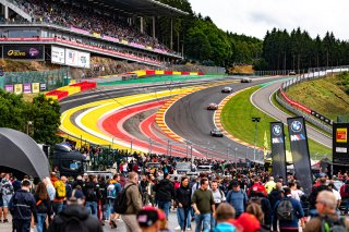 Ambiance, Race
