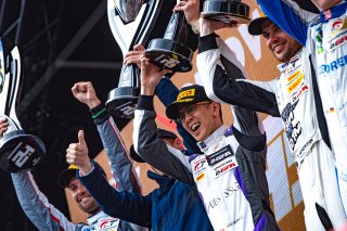 Podium, Race
