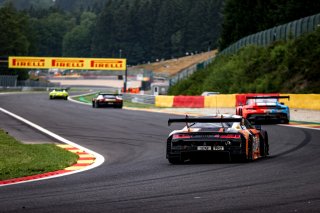 #40 - Audi Sport Tresor Orange 1 - Ricardo FELLER - Mattia DRUDI - Dennis MARSCHALL - Audi R8 LMS GT3 EVO II - PRO, Race
