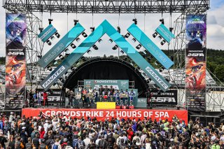 Podium, Race
