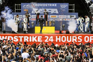 Podium, Race
