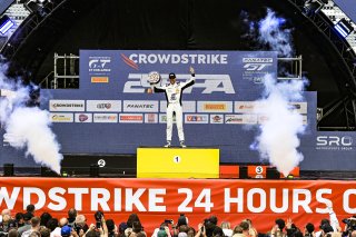 Podium, Race
