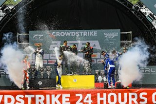 Podium, Race
