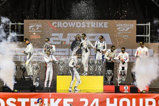 Podium, Race
