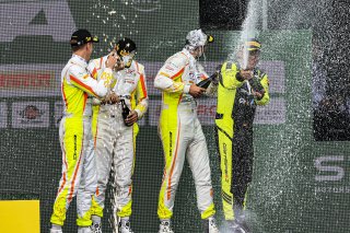 Podium, Race
