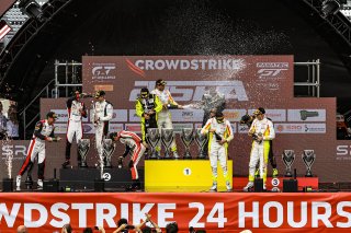 Podium, Race

