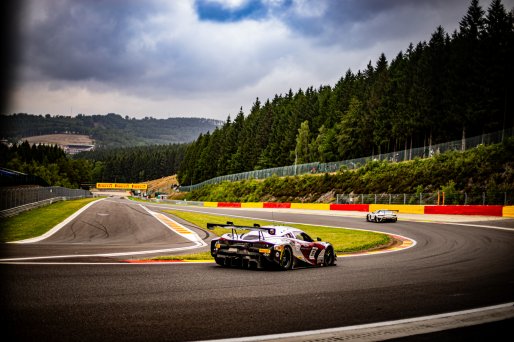 #5 - Optimum Motorsport - Charles FAGG - Sam DE HAAN - Dean MACDONALD - Tom GAMBLE - McLaren 720S GT3 EVO - GOLD, CrowdStrike 24 Hours of Spa, Race
 | © SRO - TWENTY-ONE CREATION | Jules Benichou