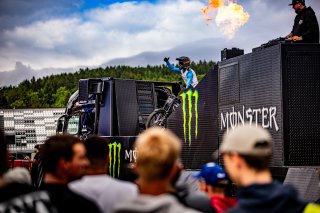 Ambiance, Monster Energy, Race, Village
