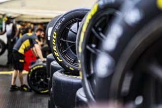 Partenaires, Pirelli
