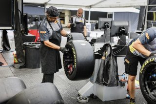 Partenaires, Pirelli
