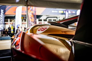 GT1 Sport Club, Paddock
