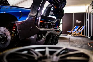 GT1 Sport Club, Paddock
