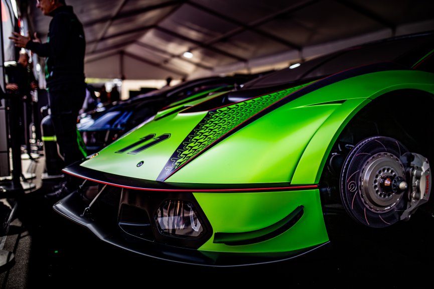 GT1 Sport Club, Paddock
