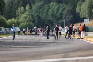 Track Walk
 | © SRO / Kevin Pecks 1VIER