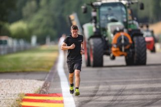 Track Walk
 | © SRO / Kevin Pecks 1VIER