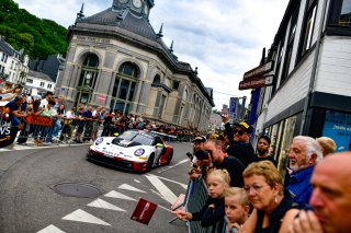 #24 - Car Collection Motorsport - Niki LEUTWILER - Ivan JACOMA - Alex FONTANA - Nico MENZEL - Porsche 911 GT3 R (992) - PRO-AM, CrowdStrike 24 Hours of Spa, Parade
