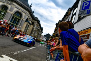 Parade

