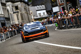 Parade
