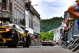 Parade
