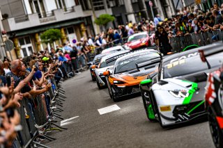 Parade
