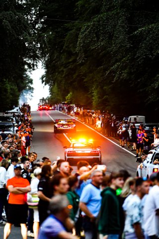 Parade
