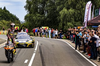 Parade
