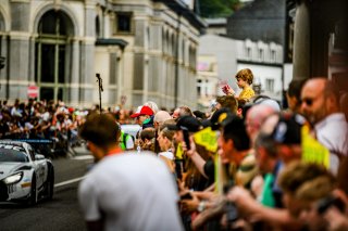 Parade
