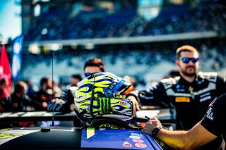 Grid Walk
