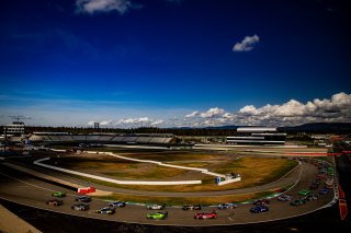 #40 - Tresor Orange 1 - Ricardo FELLER - Mattia DRUDI - Audi R8 LMS GT3 EVO II - PRO, #60 - VSR - Franck PERERA - Jordan PEPPER - Lamborghini Huracan GT3 EVO2 - PRO, FGTWC, Race 1, Start
