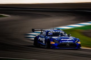 #77 - Haupt Racing Team - Jordan LOVE - Alain VALENTE - Mercedes-AMG GT3 EVO - SILVER, FGTWC
