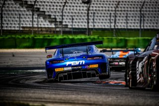 #77 - Haupt Racing Team - Jordan LOVE - Alain VALENTE - Mercedes-AMG GT3 EVO - SILVER, FGTWC, Race 2

