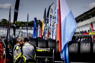 Race 2
