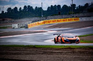 #68 - Nova Race - Erwin ZANOTTI - Alex FRASSINETI - Honda NSX GT3 EVO 2 - SILVER, FGTWC
