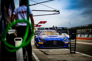 #77 - Haupt Racing Team - Jordan LOVE - Alain VALENTE - Mercedes-AMG GT3 EVO - SILVER, FGTWC
