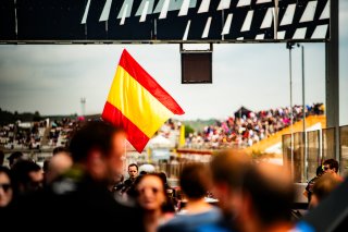 Grid Walk
