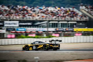#111 - JP Motorsport - Dean MACDONALD - Christian KLIEN - McLaren 720S GT3 EVO - PRO, FGTWC
