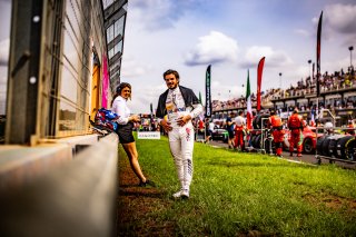 #77 - Haupt Racing Team - Jordan LOVE - Alain VALENTE - Mercedes-AMG GT3 EVO - SILVER, FGTWC, Grid Walk
