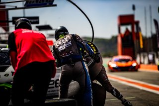#26 - Sainteloc Junior Team - Simon GACHET - Paul EVRARD - Audi R8 LMS GT3 EVO II - GOLD, FGTWC
