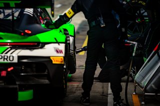 #54 - Dinamic GT - Adrien DE LEENER - Christian ENGELHART - Porsche 911 GT3 R (992) - PRO, FGTWC
