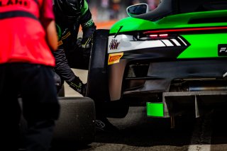 #54 - Dinamic GT - Adrien DE LEENER - Christian ENGELHART - Porsche 911 GT3 R (992) - PRO, FGTWC
