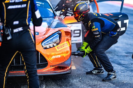 #89 - Akkodis ASP Team - Rodrigo BAPTISTA - Adalberto BAPTISTA - Bruno BAPTISTA - Mercedes-AMG GT3 - BRONZE, FGTWC, Race
 | © SRO / Patrick Hecq Photography