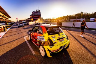 Ambiance, Drag Race
