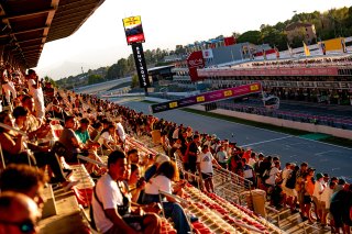 Ambiance, Drag race
